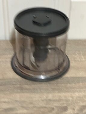 Ninja 16oz Bowl + Splash Guard/Storage Lid + 1 Pc Chopper Blade